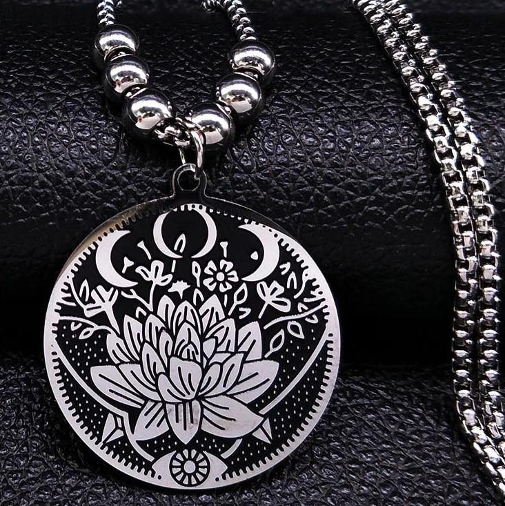 Lotus Flower meaning - Moonlight of Eternity